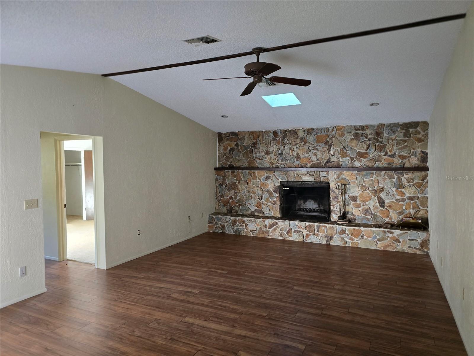 5403 2ND AVENUE DR NW — photo 11