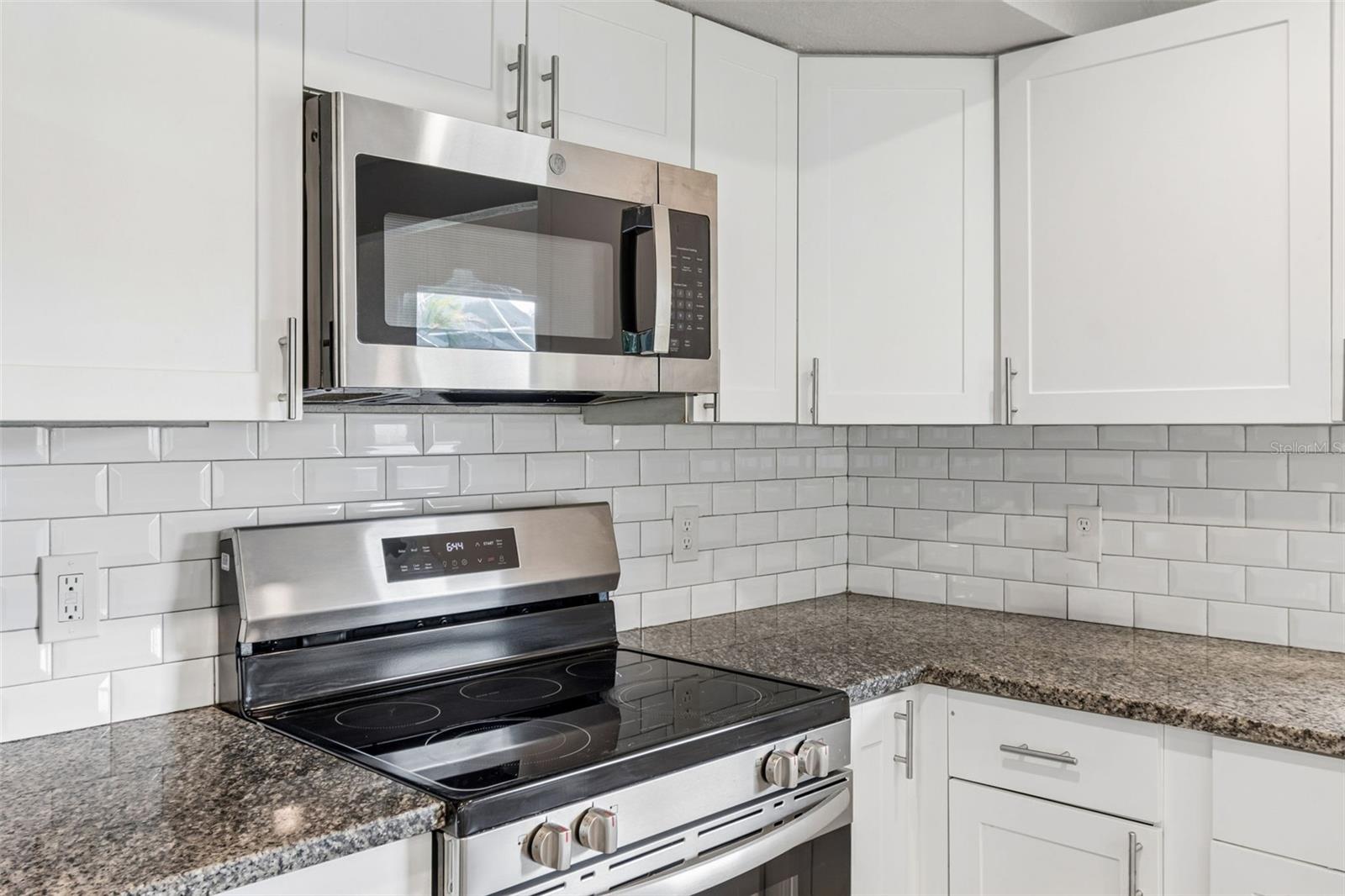 4163 MALLARD DR — photo 16