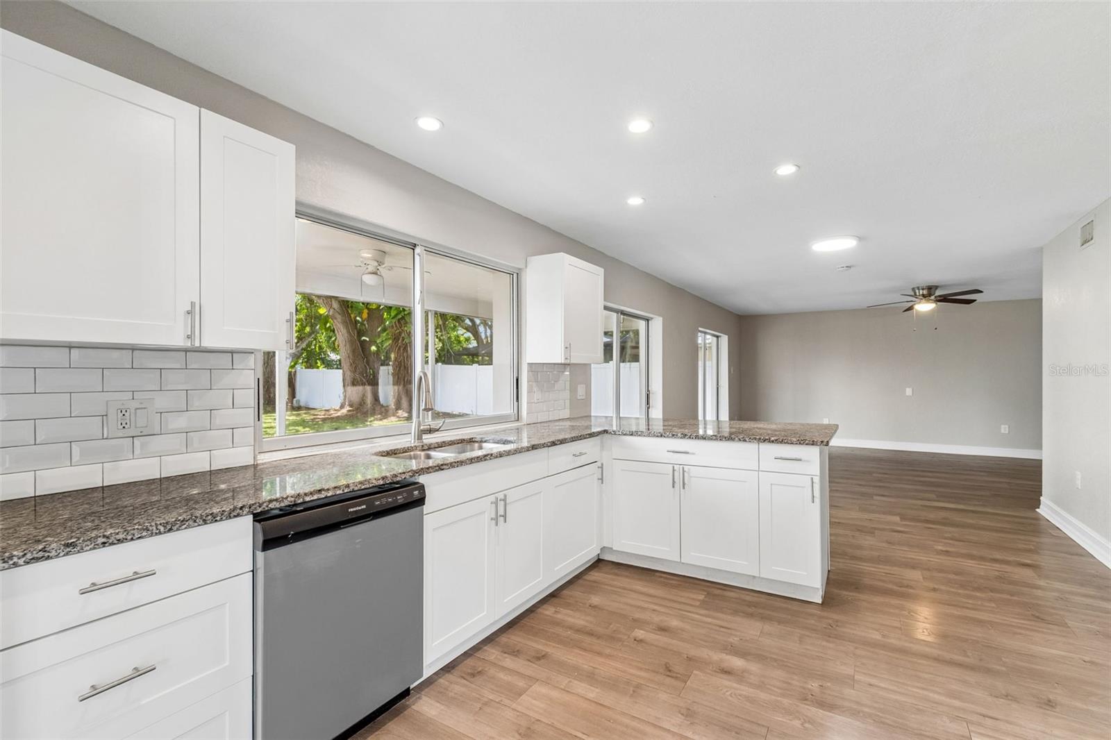 4163 MALLARD DR — photo 14