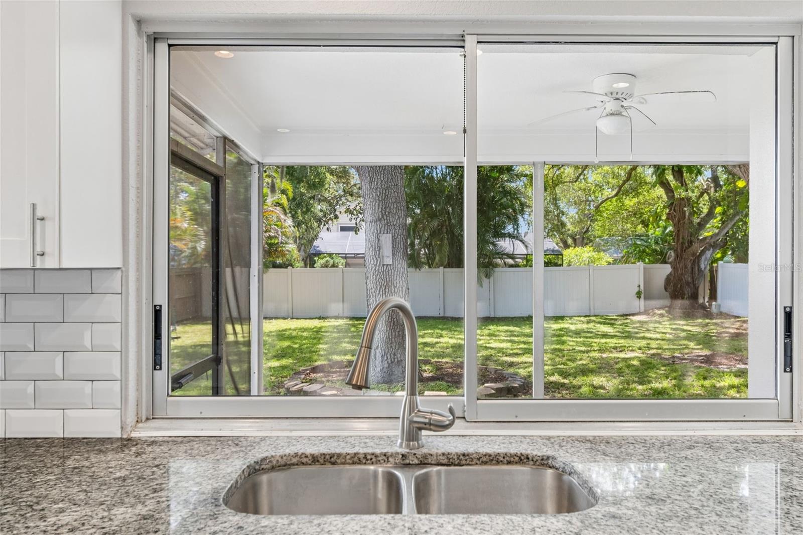 4163 MALLARD DR — photo 15