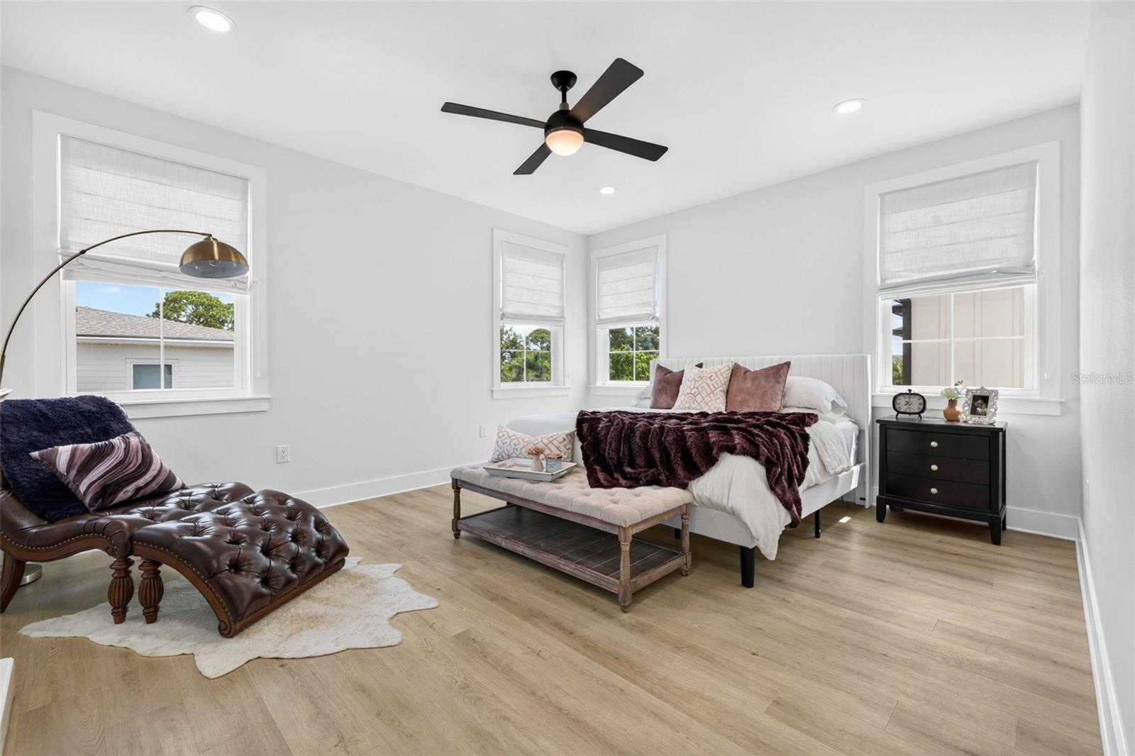 1717 MASSACHUSETTS AVE NE — photo 27