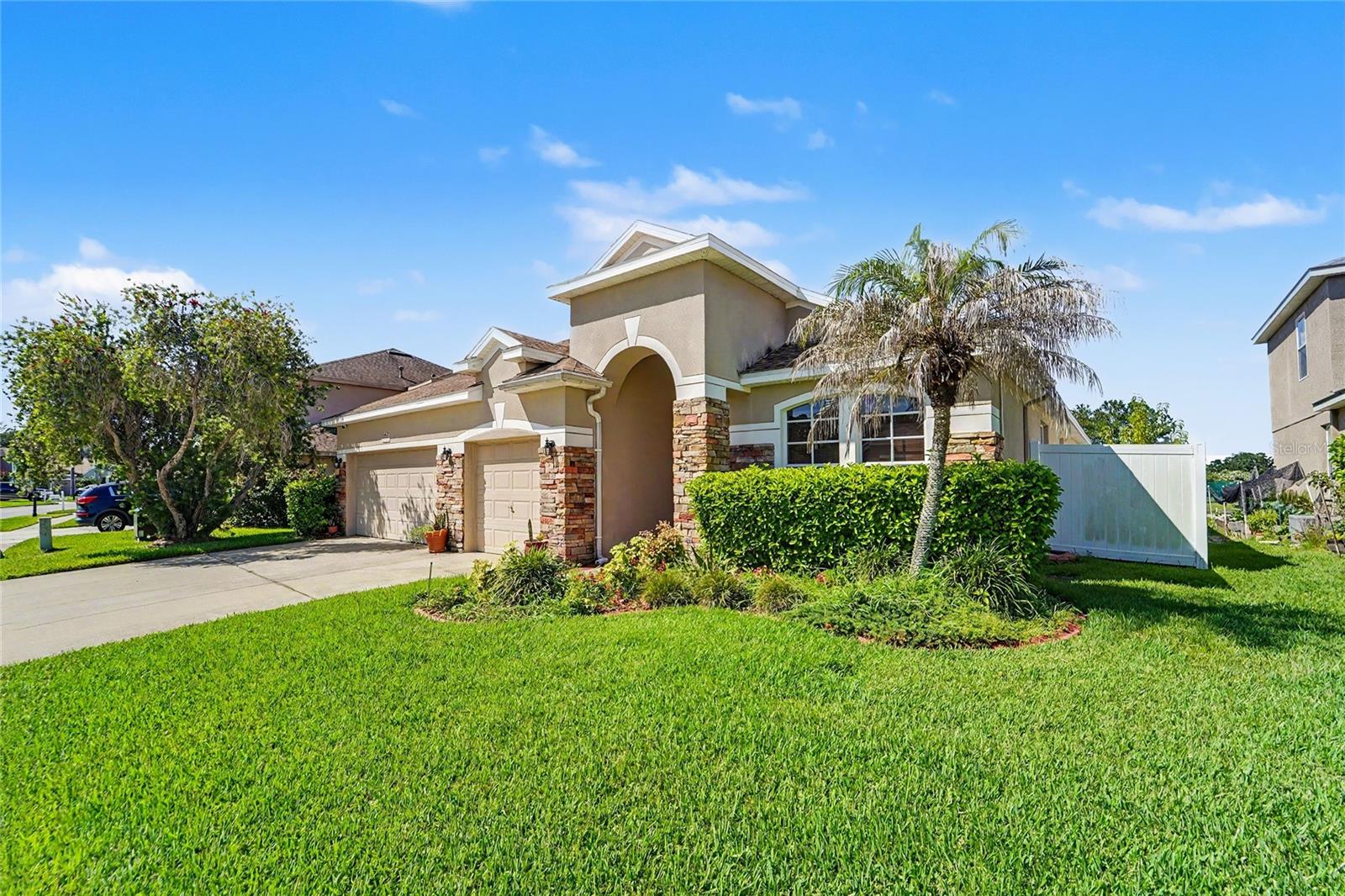 27236 HOLLYBROOK TRL — photo 3