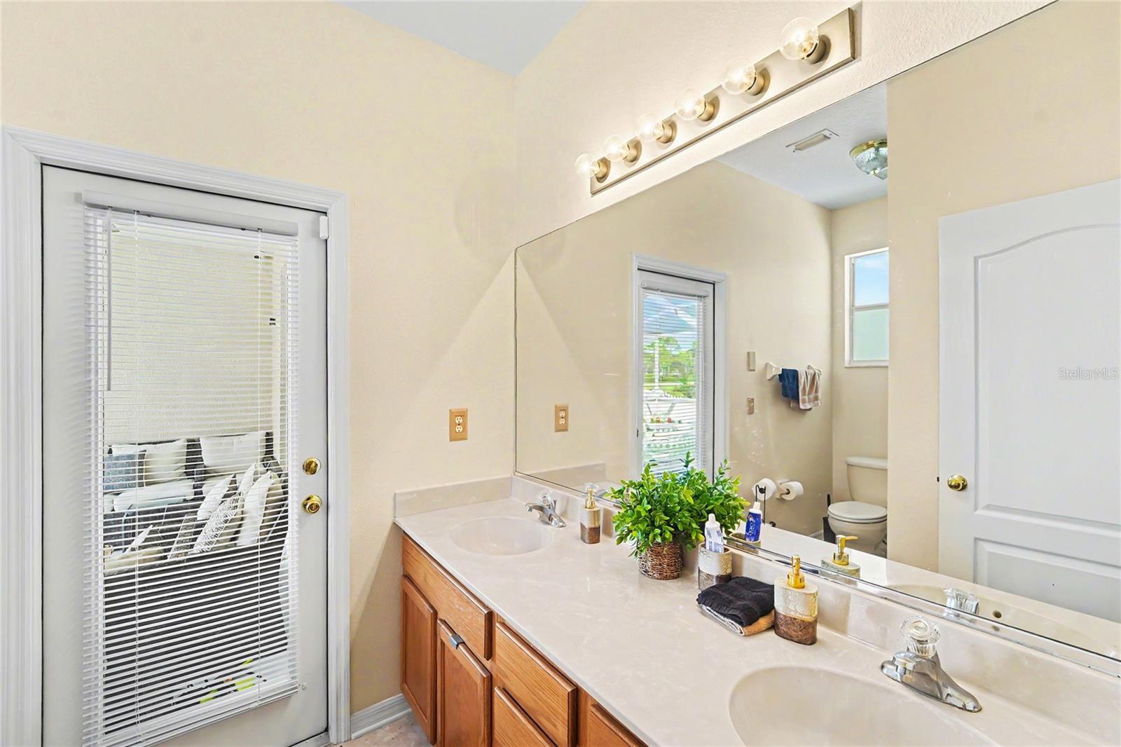 27236 HOLLYBROOK TRL — photo 14