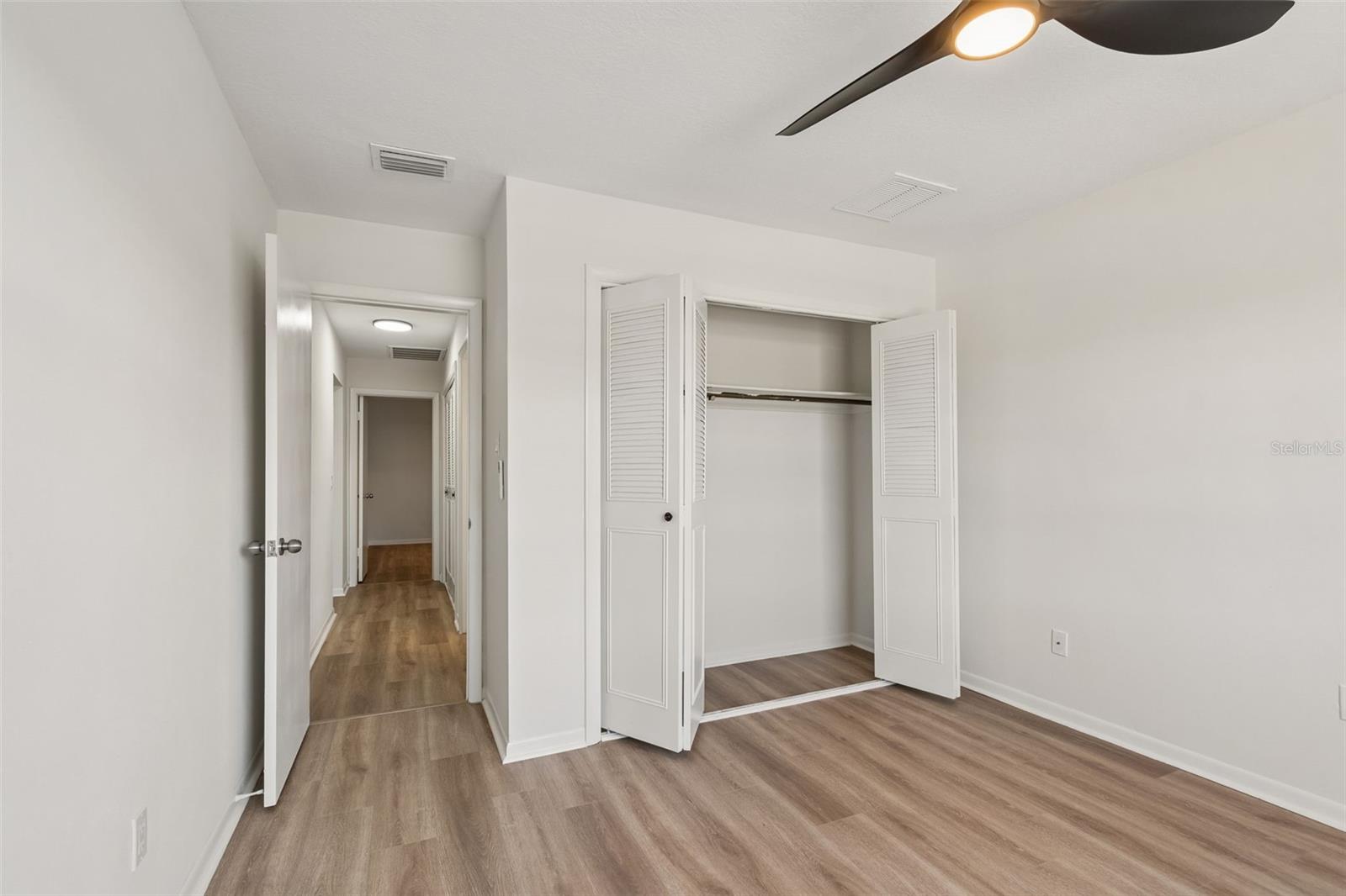 1614 S LAKE AVE #2 — photo 21