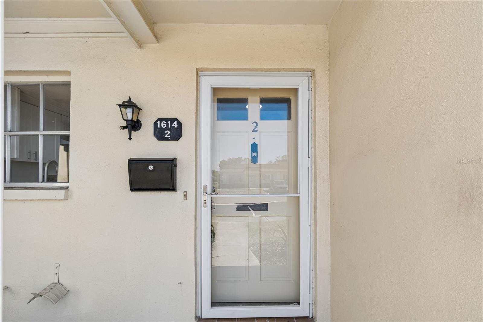 1614 S LAKE AVE #2 — photo 3