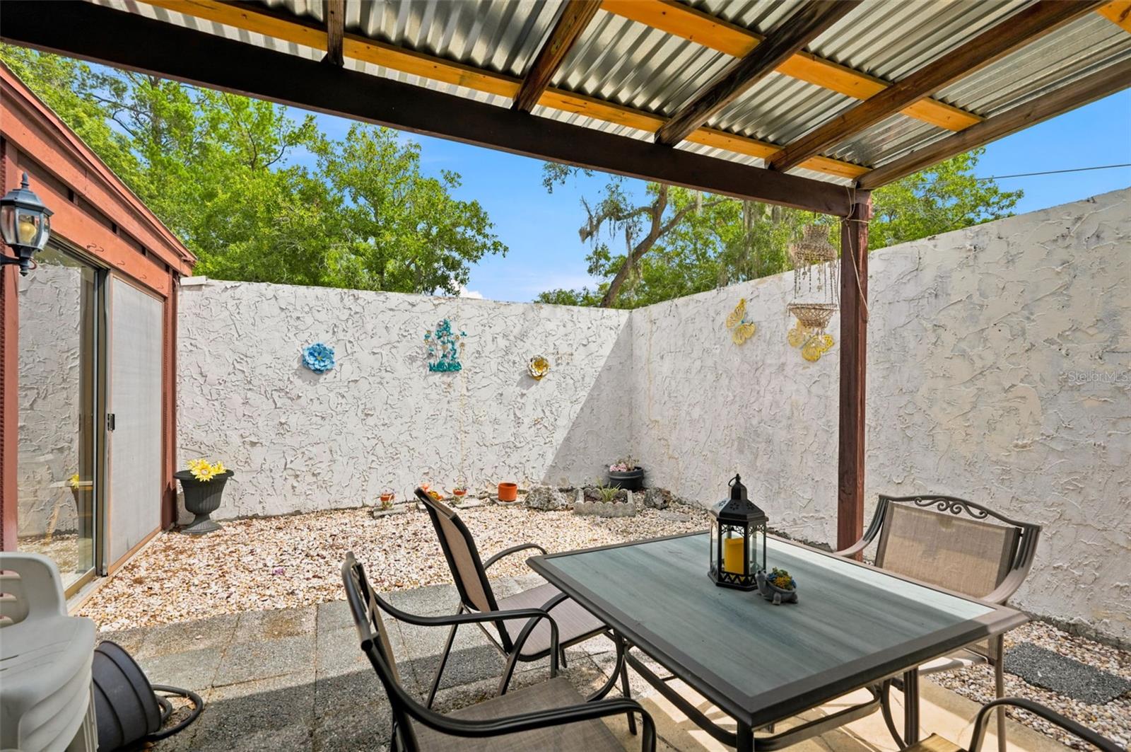 7835 FOX DEN ROW — photo 25