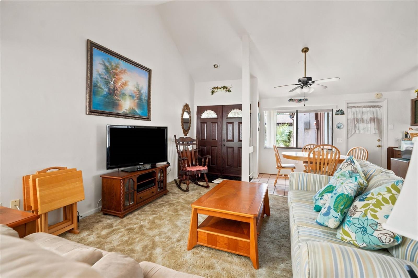 7835 FOX DEN ROW — photo 4