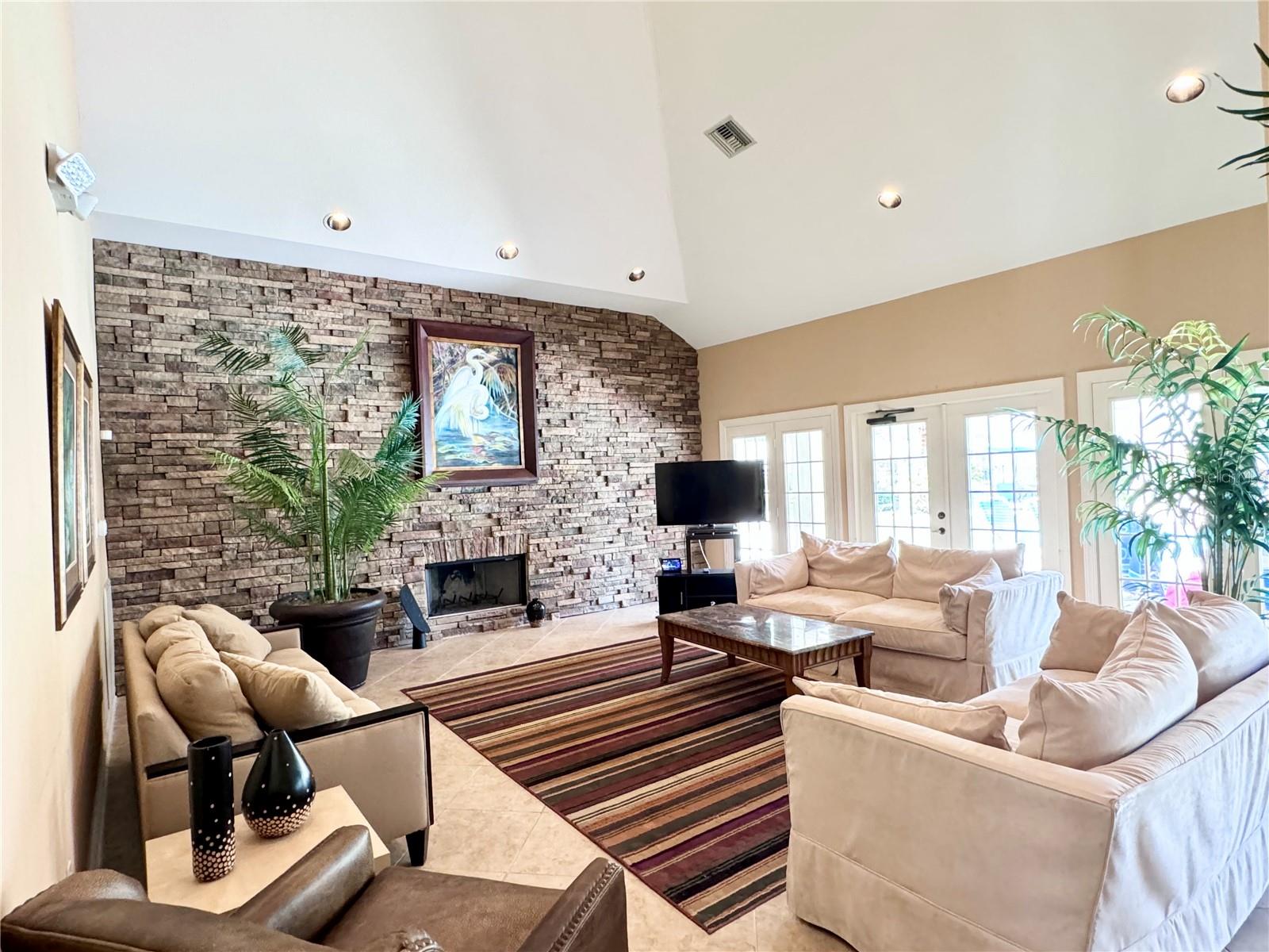 1238 S MISSOURI AVE #102 — photo 31