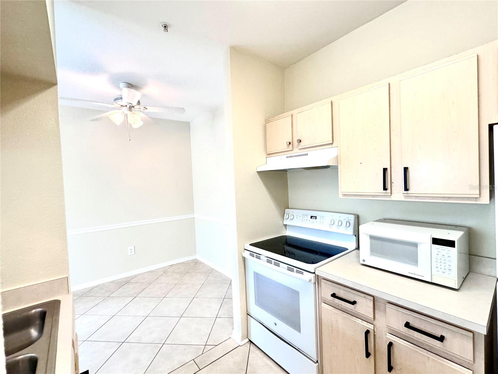 1238 S MISSOURI AVE #102 — photo 9