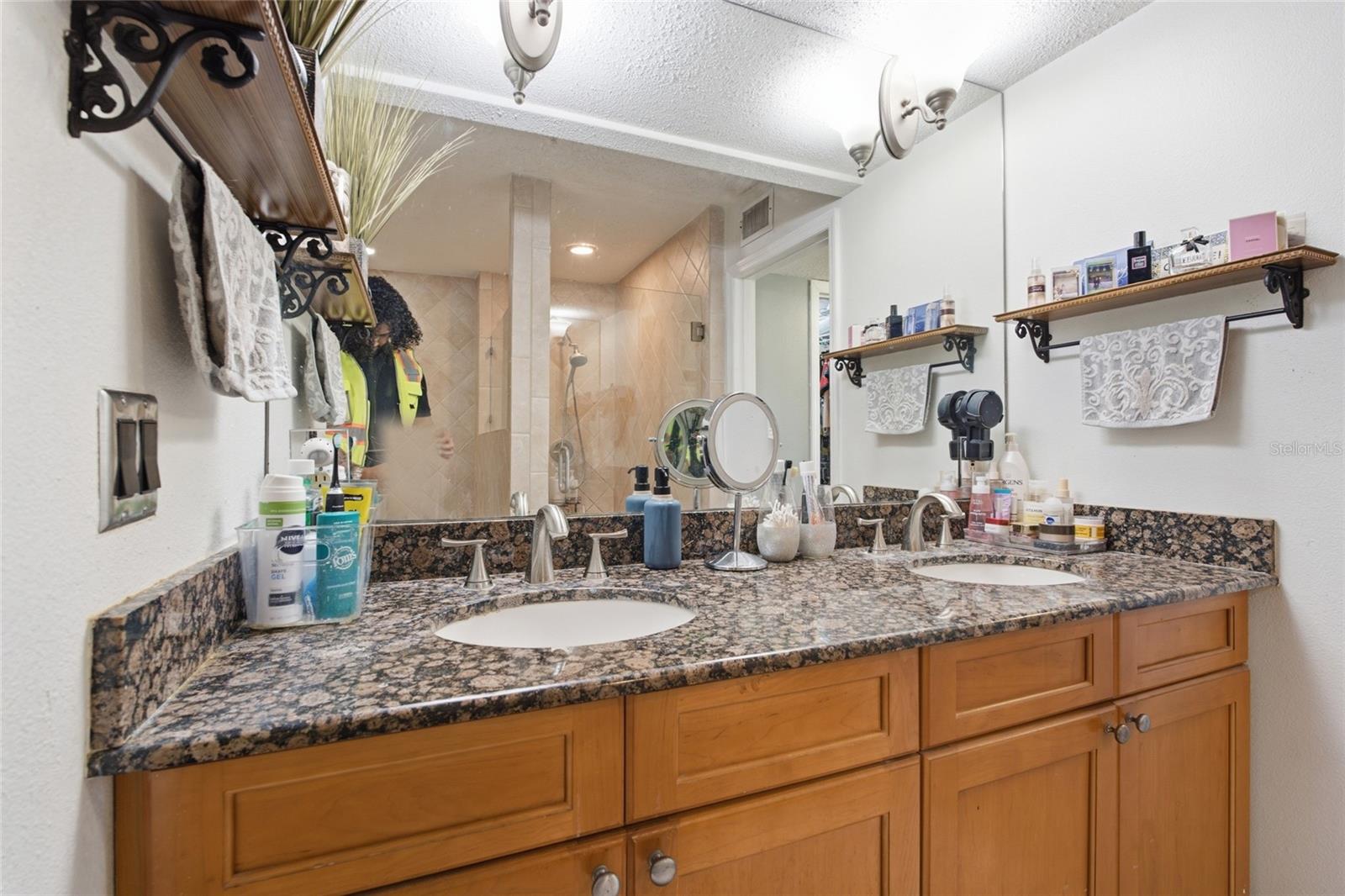 2400 FEATHER SOUND DR #313 — photo 28