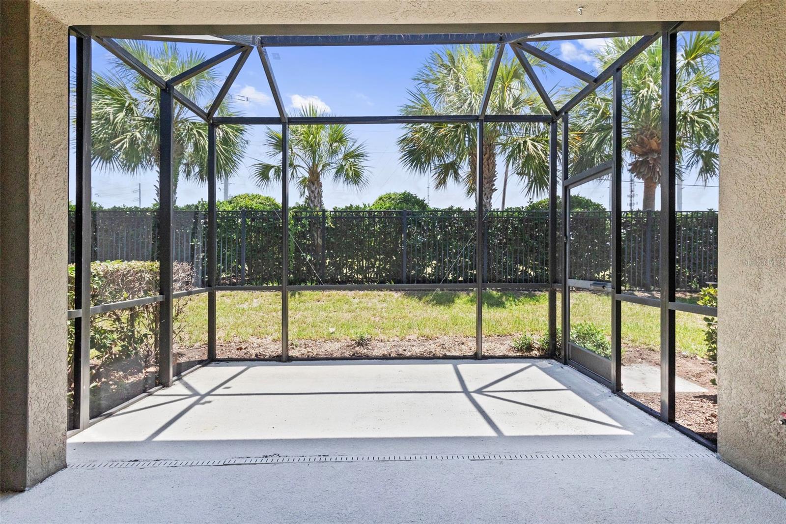13506 CIRCA CROSSING DR — photo 36
