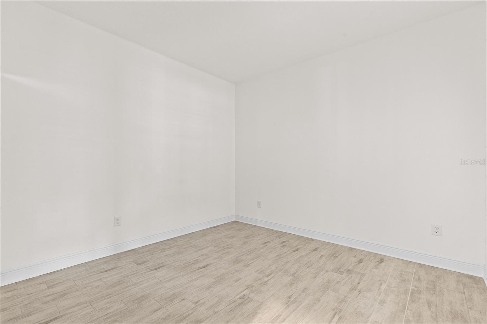 13506 CIRCA CROSSING DR — photo 46