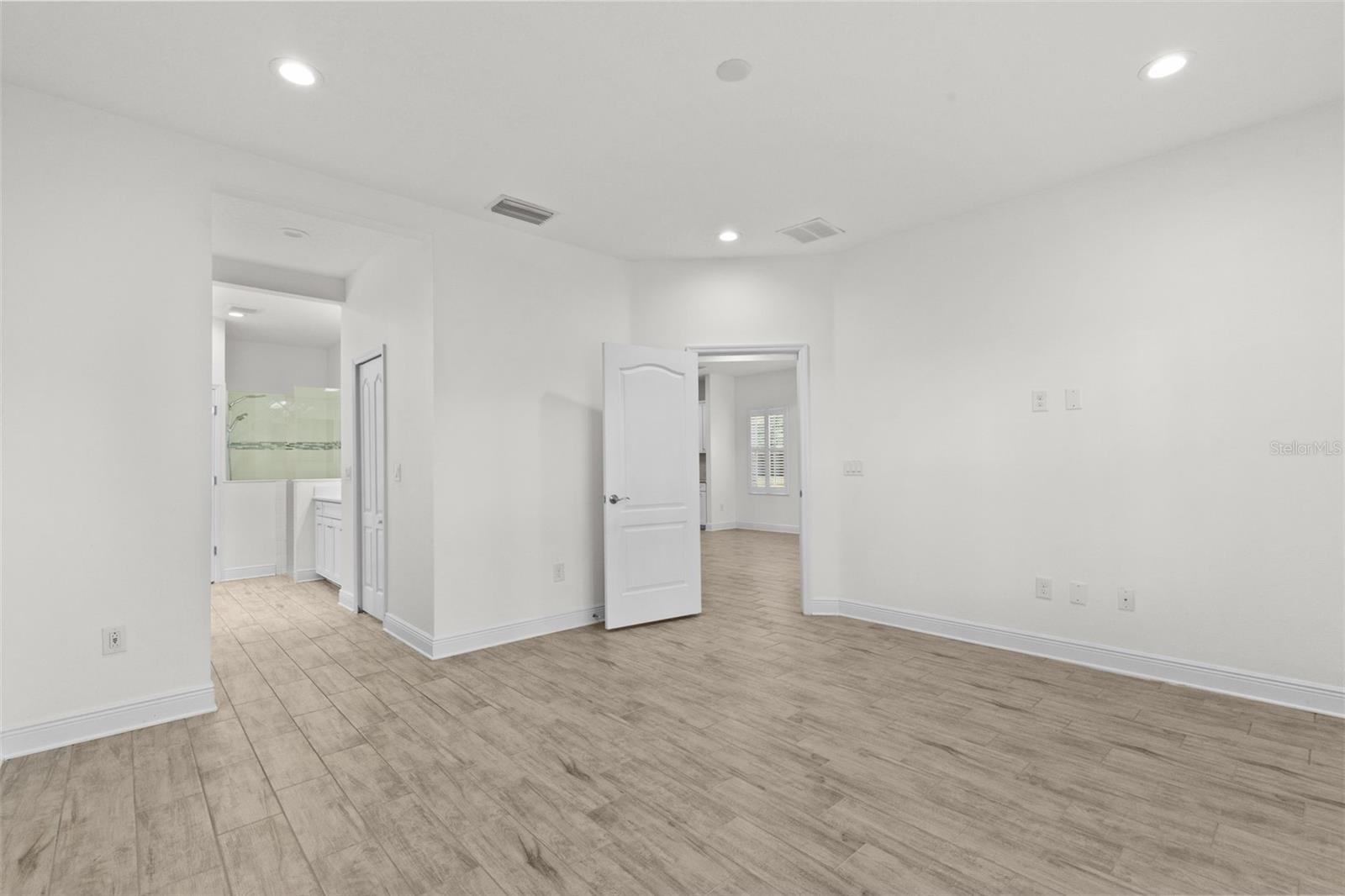 13506 CIRCA CROSSING DR — photo 40