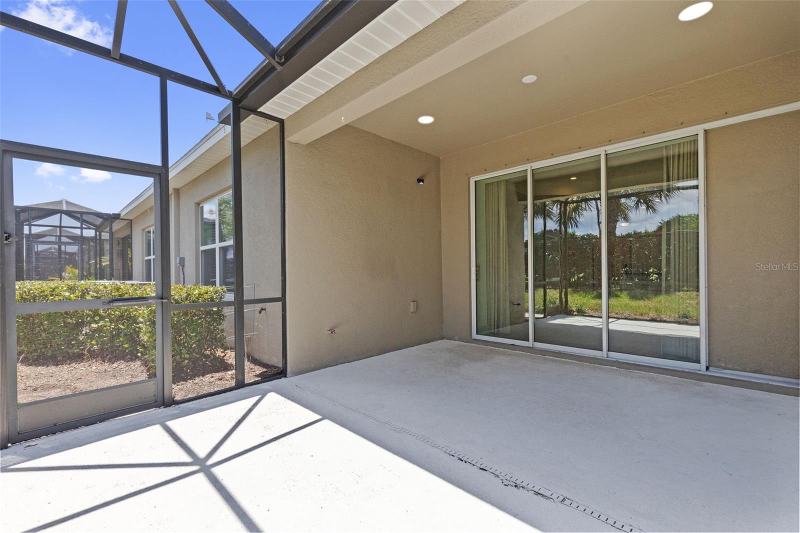 13506 CIRCA CROSSING DR — photo 17
