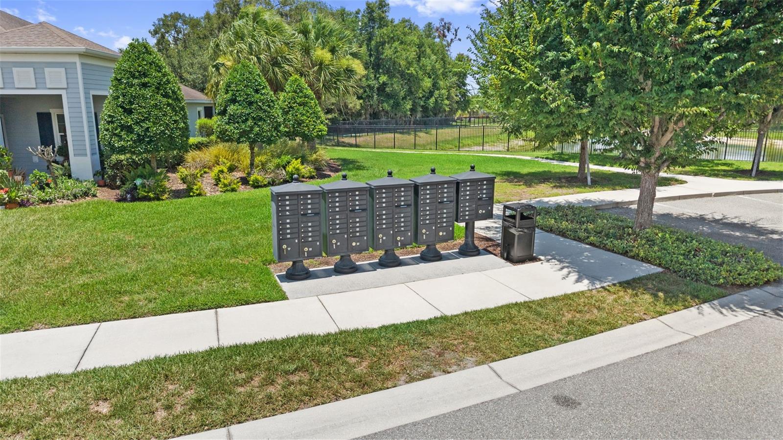 13506 CIRCA CROSSING DR — photo 28