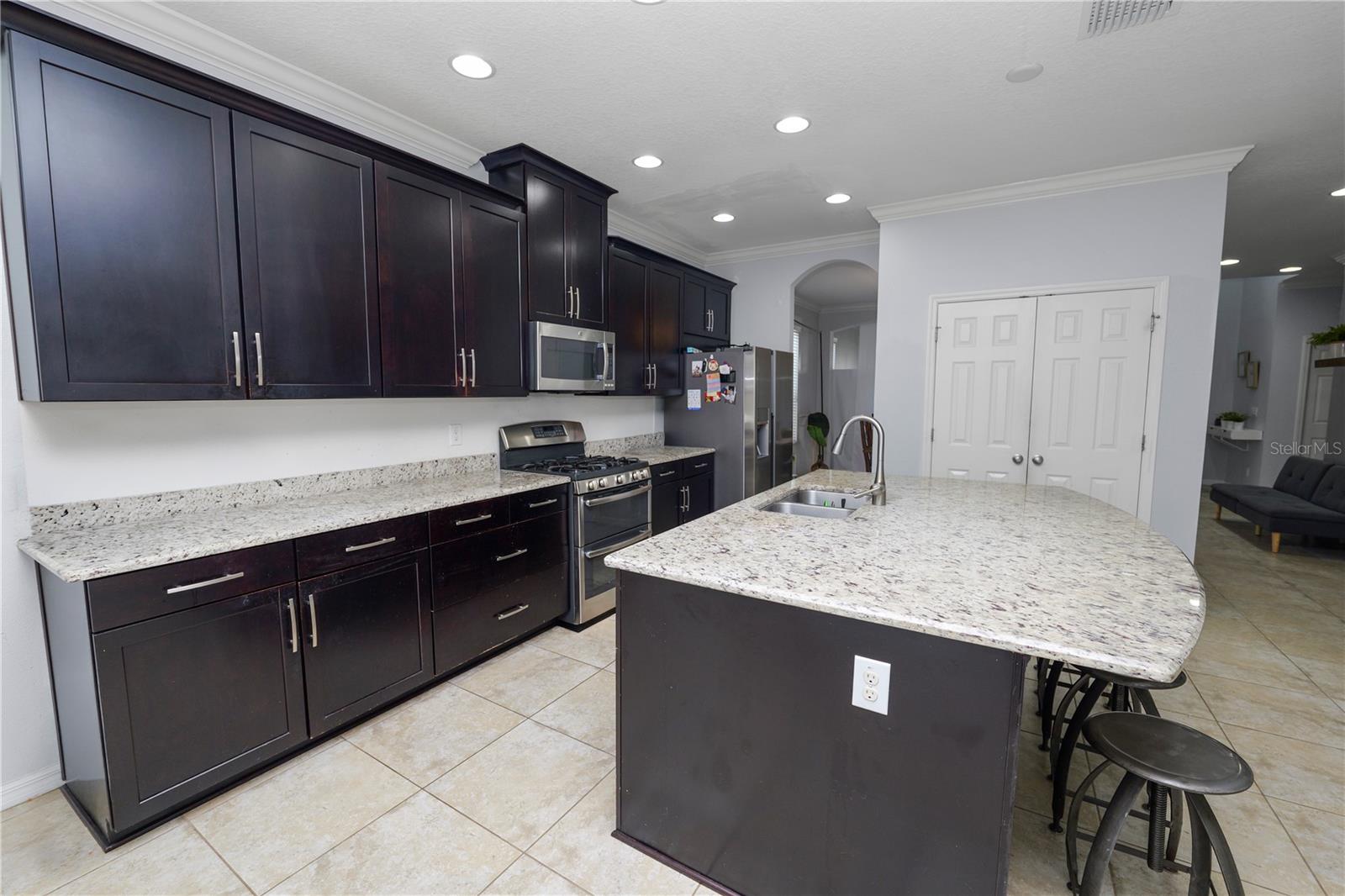 8775 SENTIERO DR — photo 32