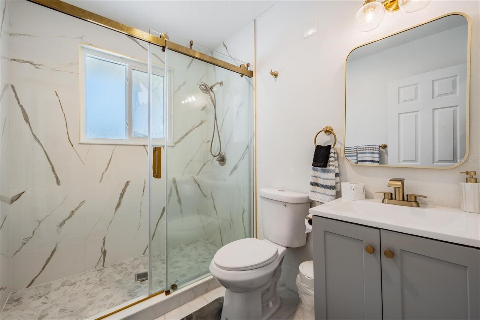 14060 MIRAMAR AVE — photo 17