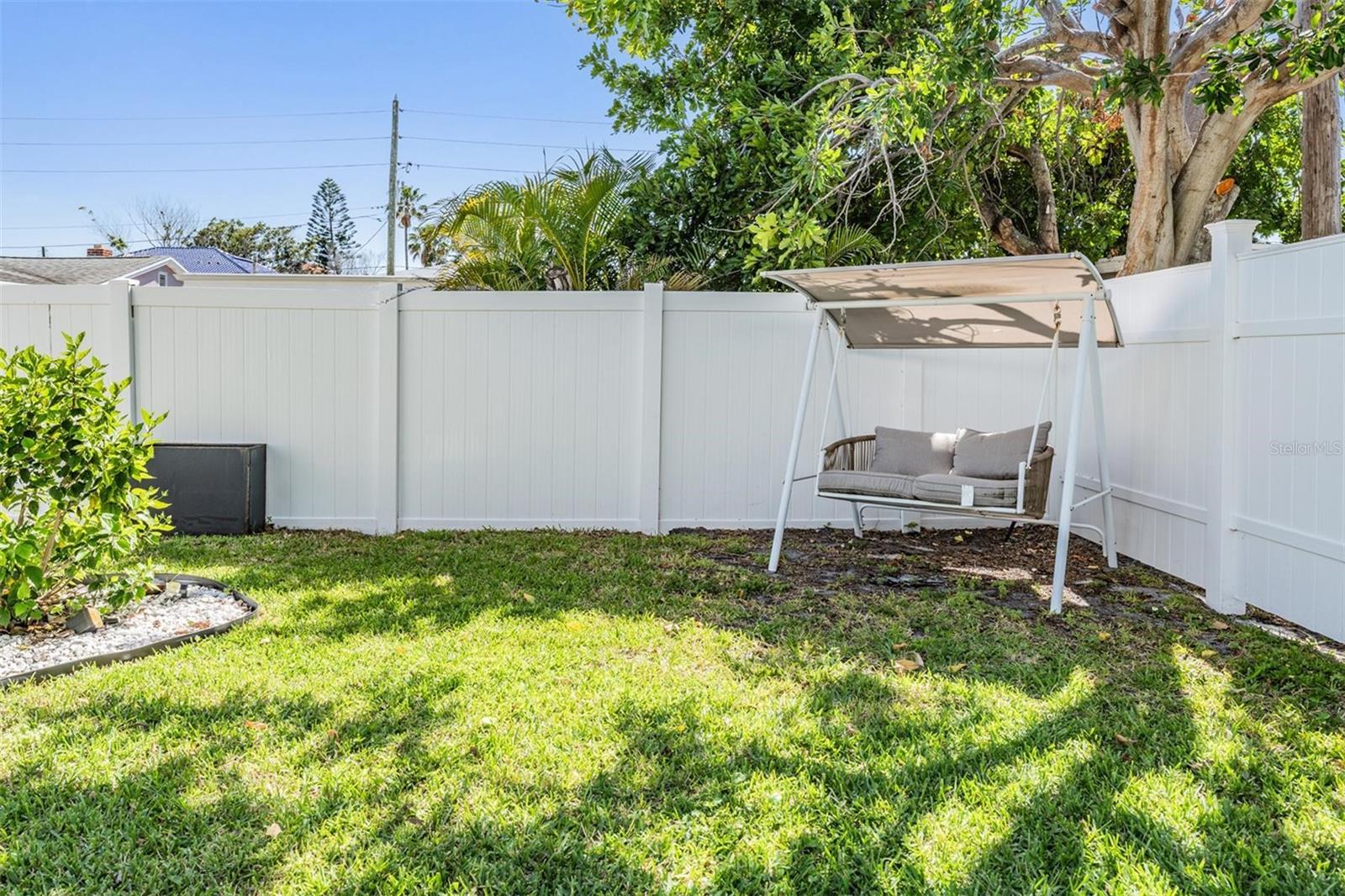 14060 MIRAMAR AVE — photo 23
