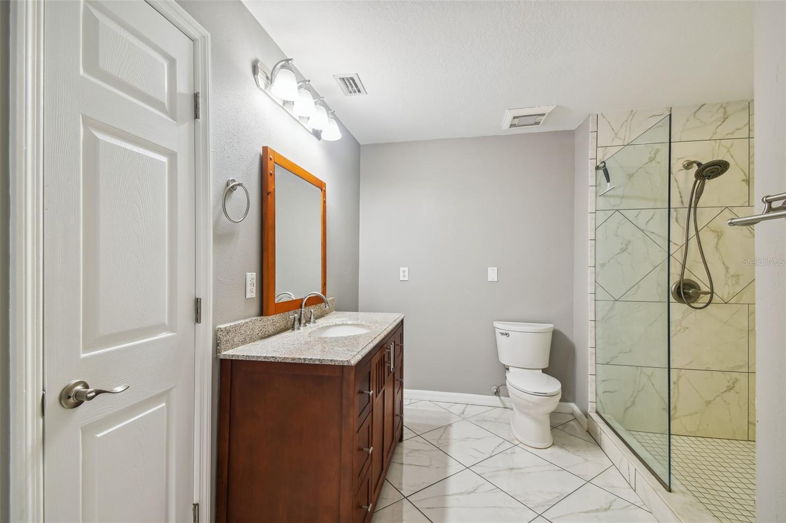 1201 BAY CLUB CIR — photo 23