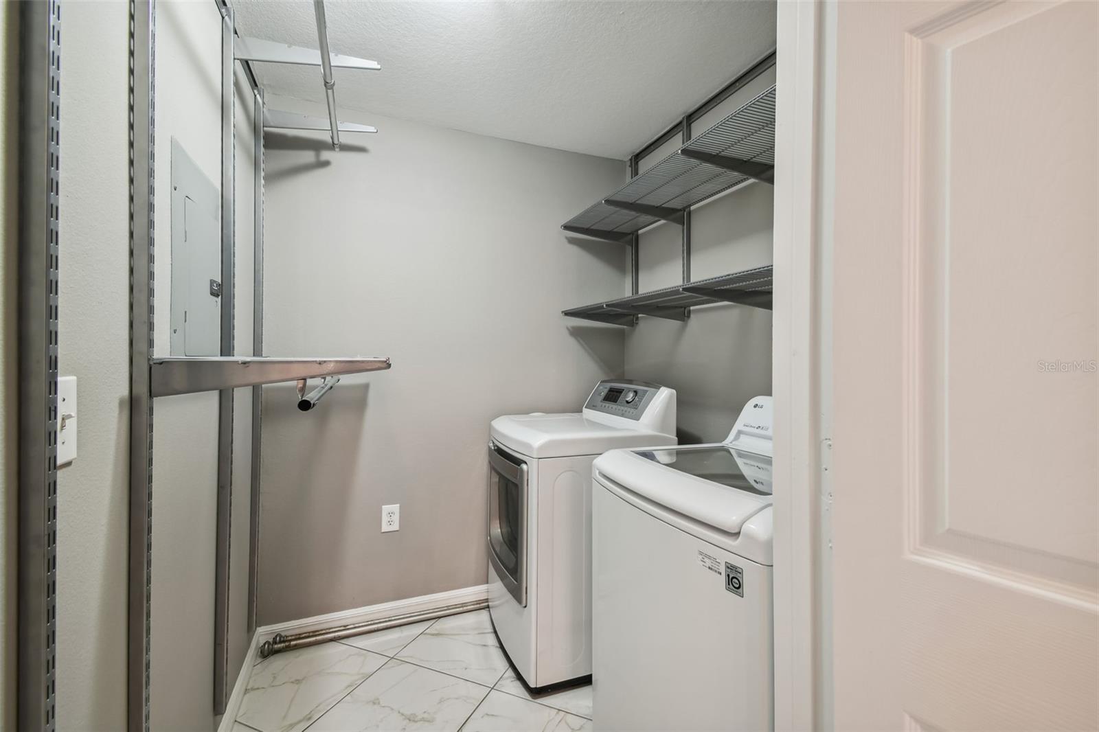 1201 BAY CLUB CIR — photo 40