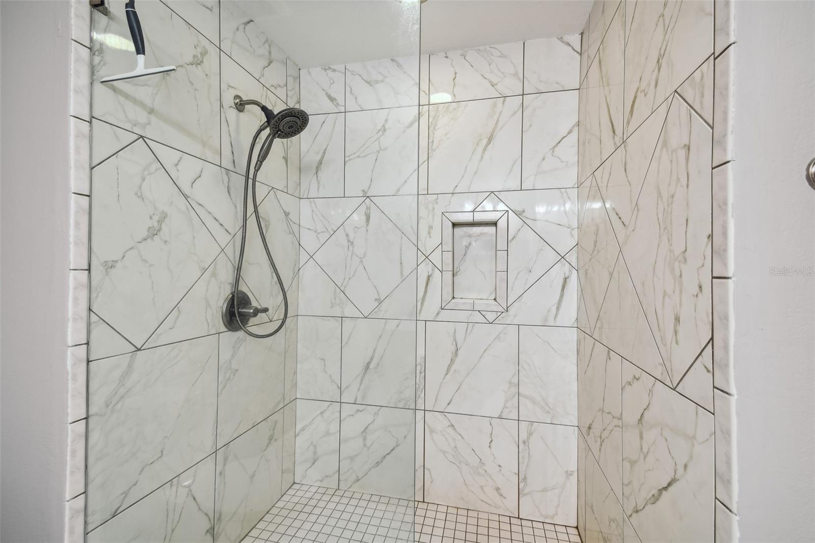 1201 BAY CLUB CIR — photo 25