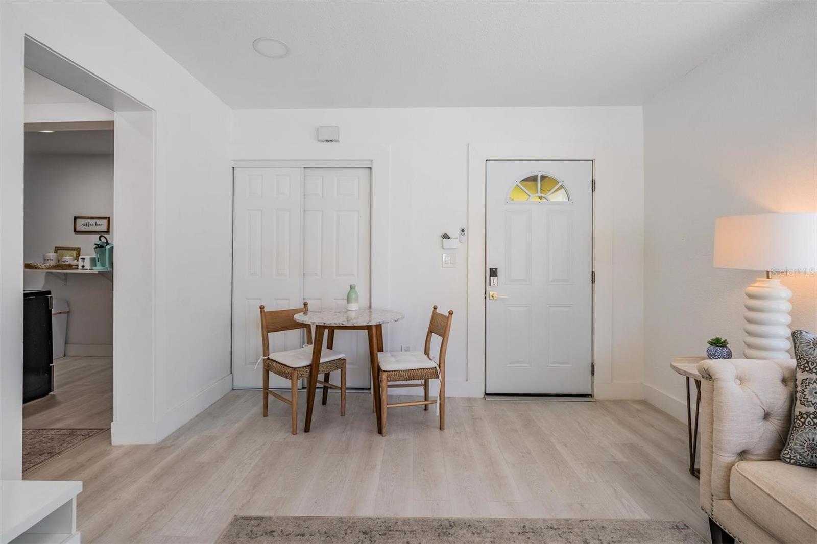 14060 MIRAMAR AVE — photo 11