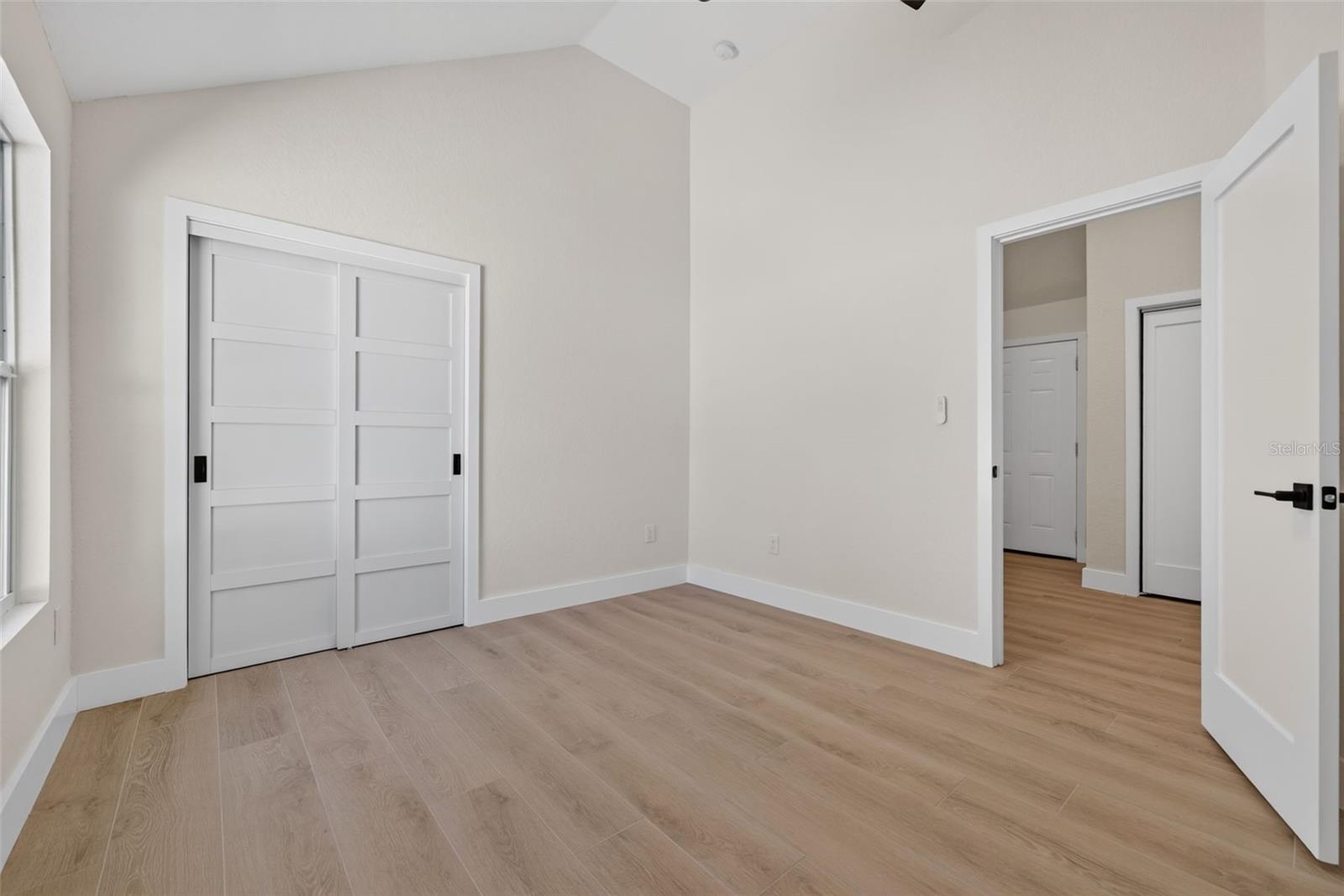 310 PARK ST N — photo 45