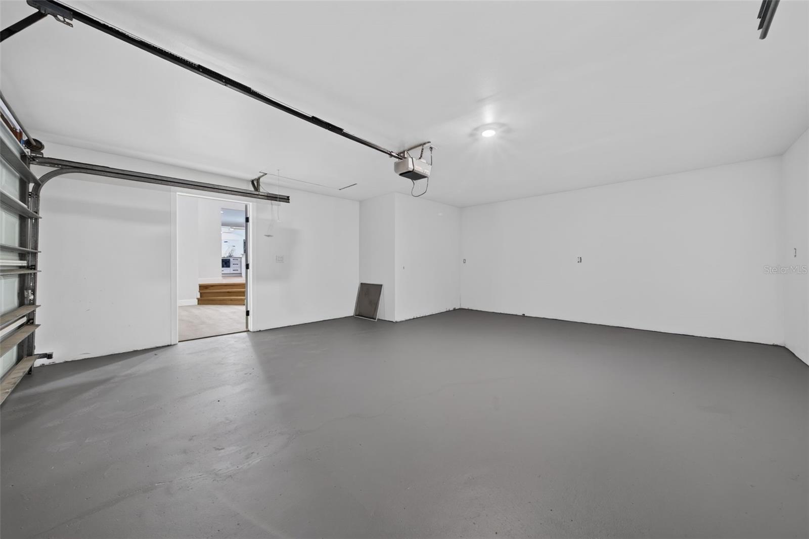310 PARK ST N — photo 47