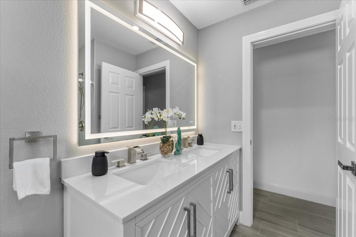 4147 MARINE PKWY — photo 34