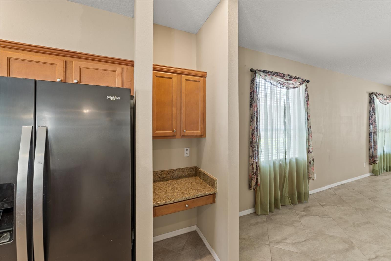 6110 39TH CT E — photo 36