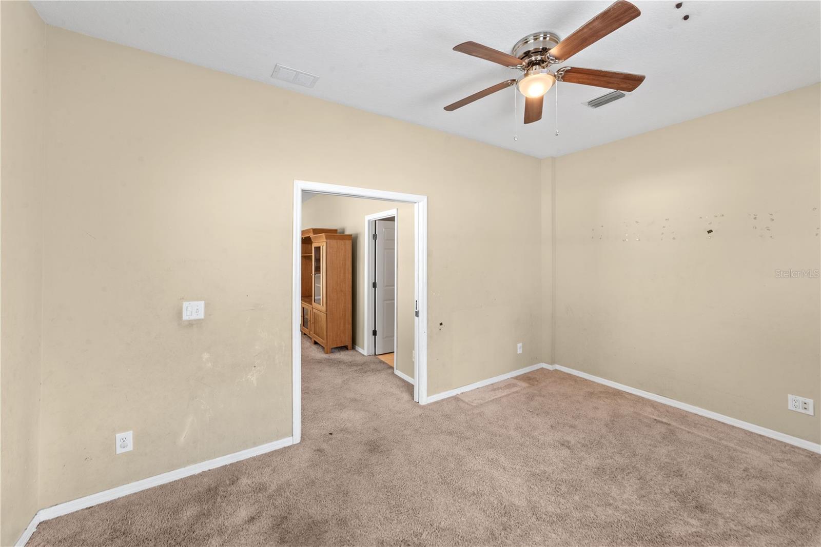 6110 39TH CT E — photo 23