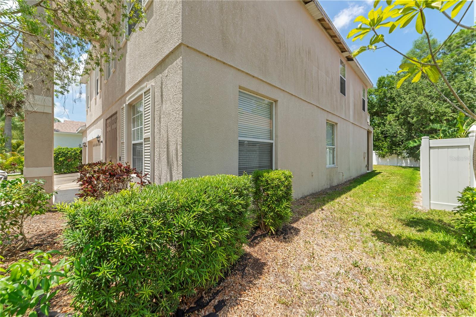 6110 39TH CT E — photo 56