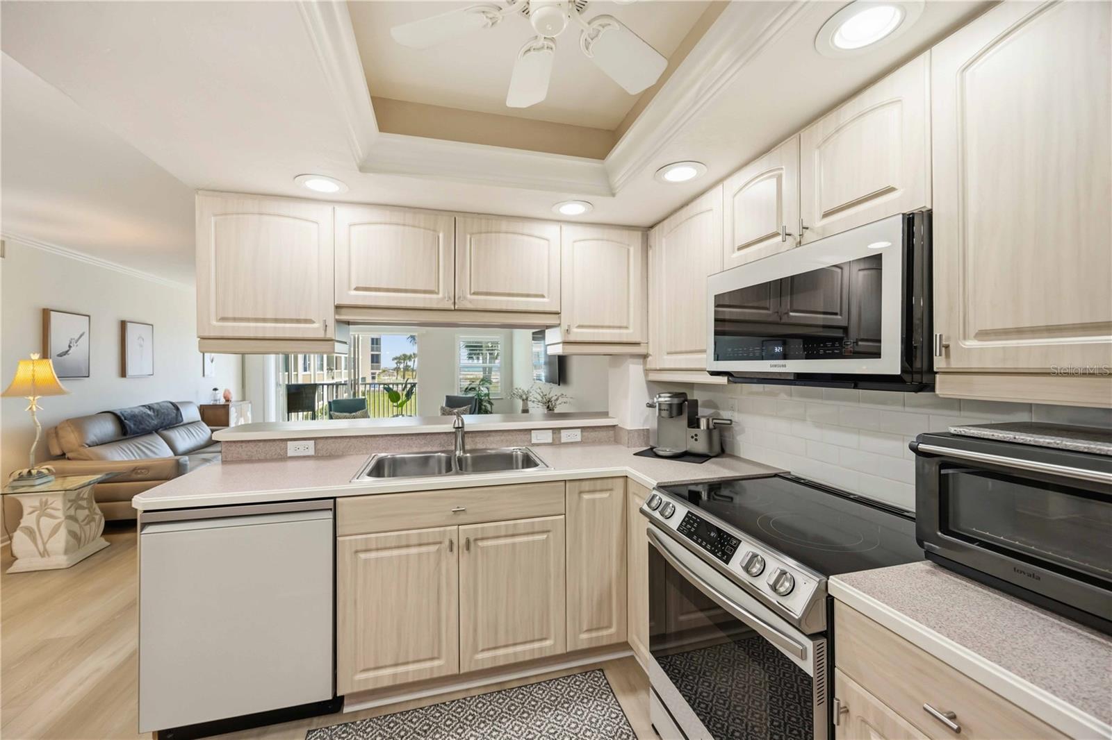1150 TARPON CENTER DR #208 — photo 12