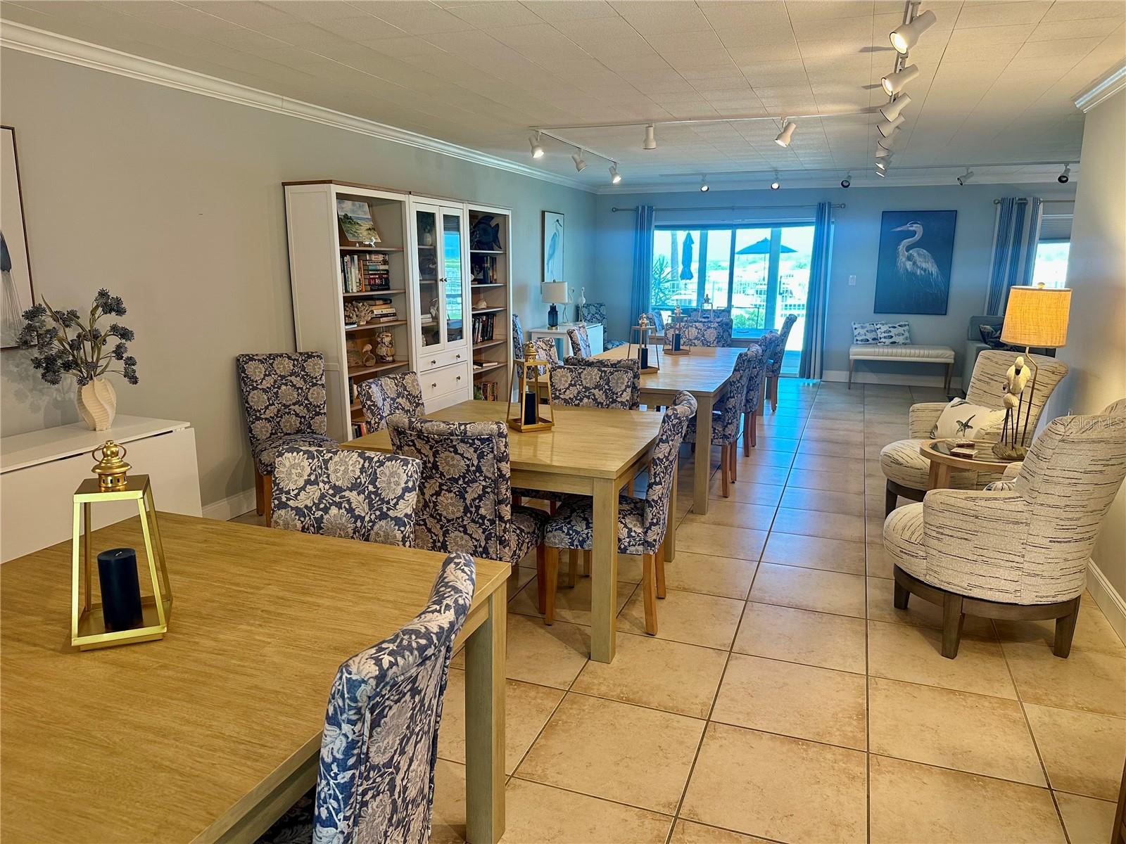 1150 TARPON CENTER DR #208 — photo 47