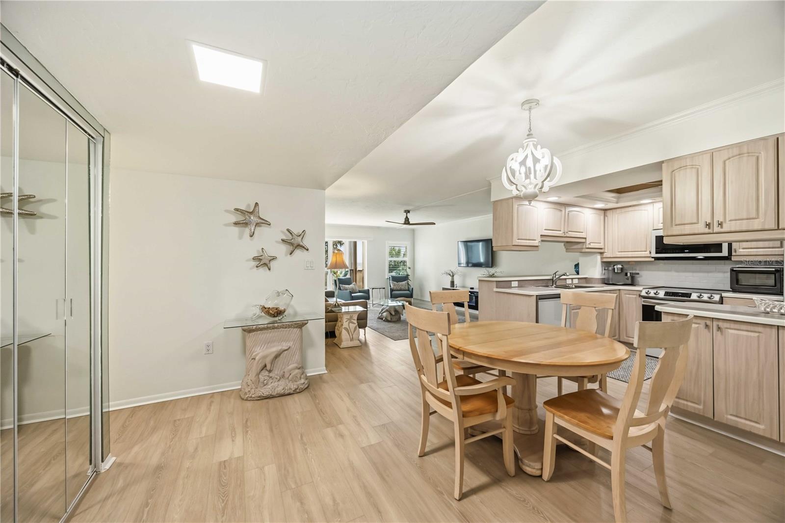 1150 TARPON CENTER DR #208 — photo 14