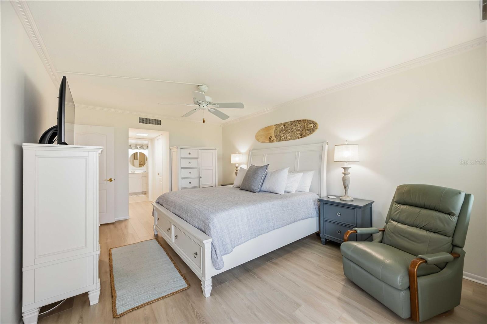 1150 TARPON CENTER DR #208 — photo 21