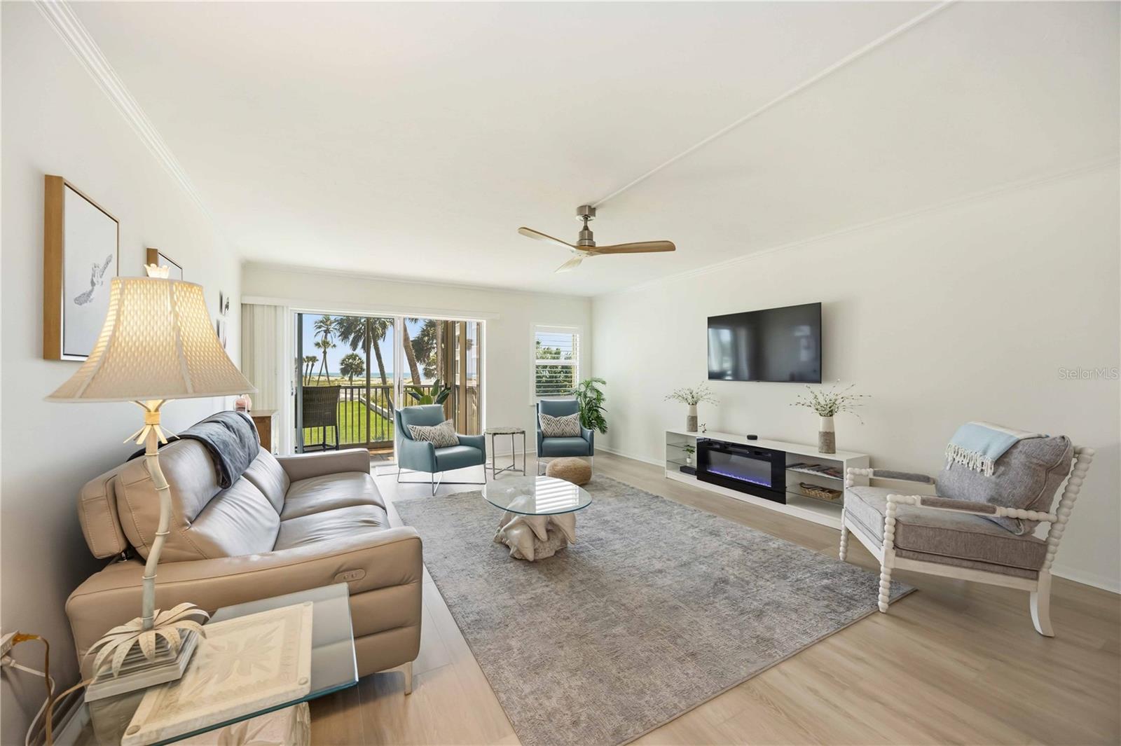 1150 TARPON CENTER DR #208 — photo 4