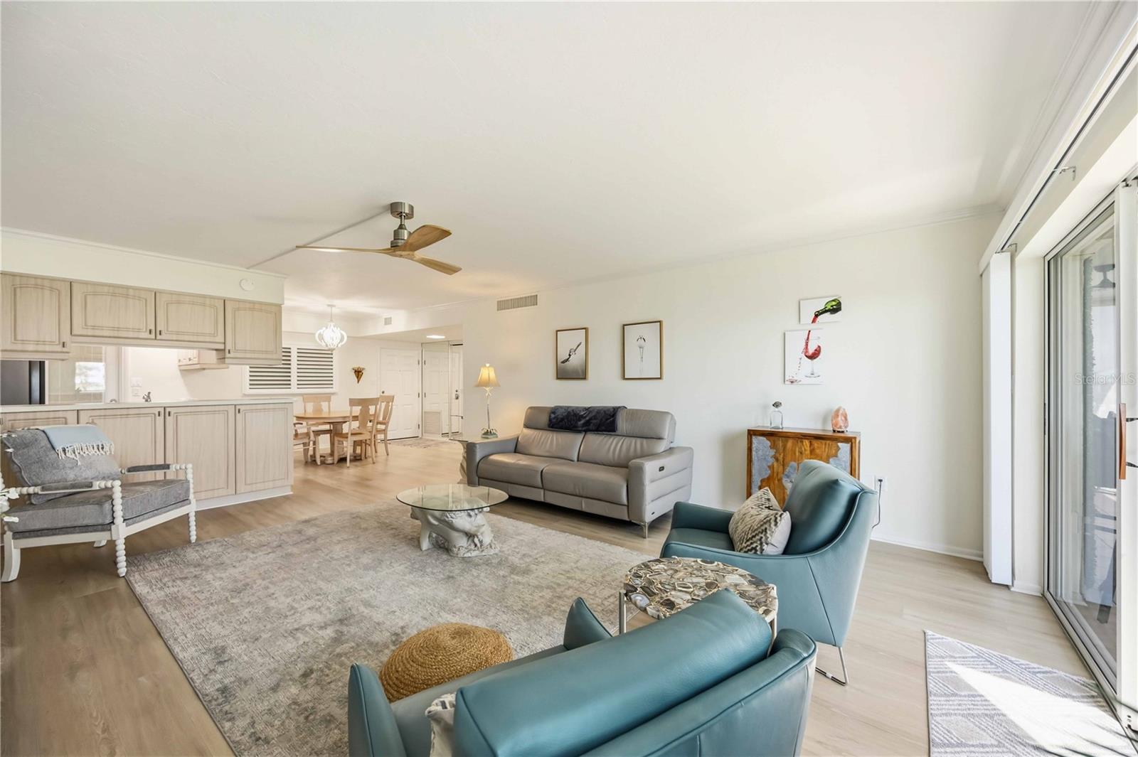 1150 TARPON CENTER DR #208 — photo 6
