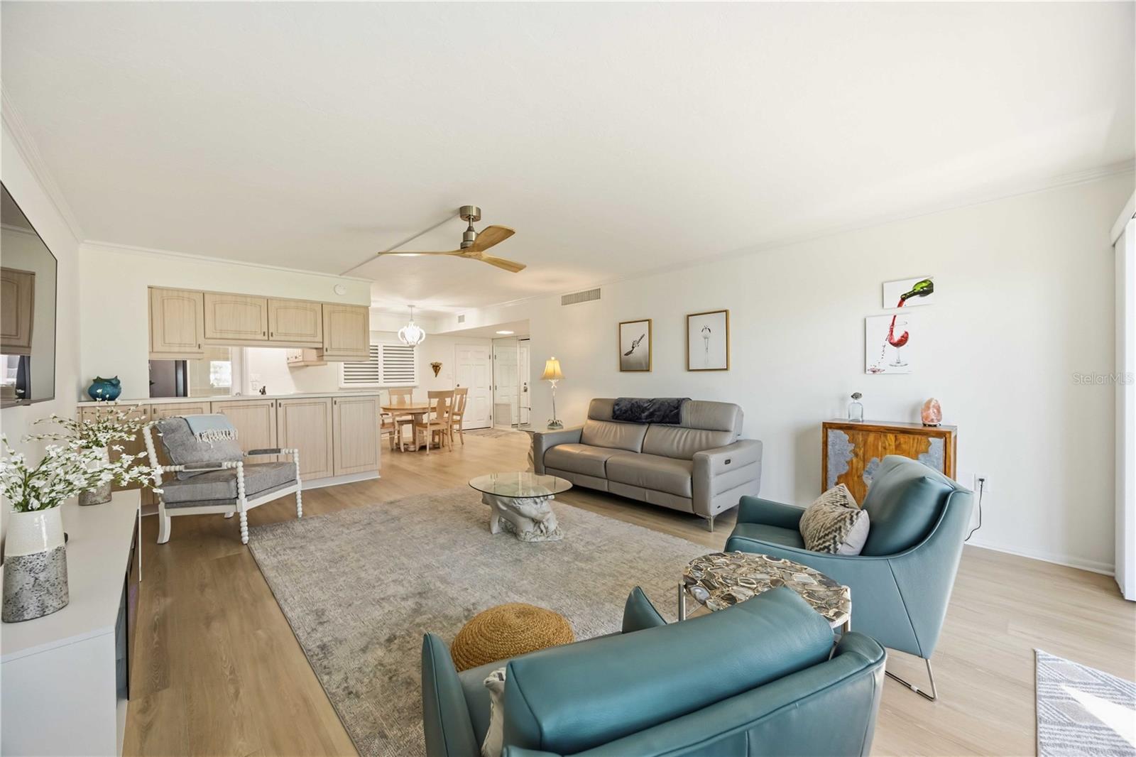 1150 TARPON CENTER DR #208 — photo 7