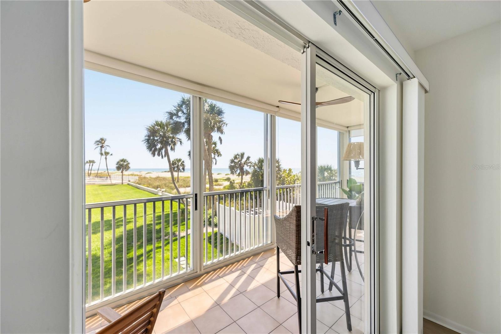 1150 TARPON CENTER DR #208 — photo 31