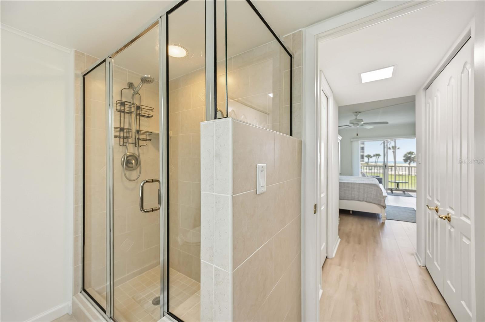 1150 TARPON CENTER DR #208 — photo 26