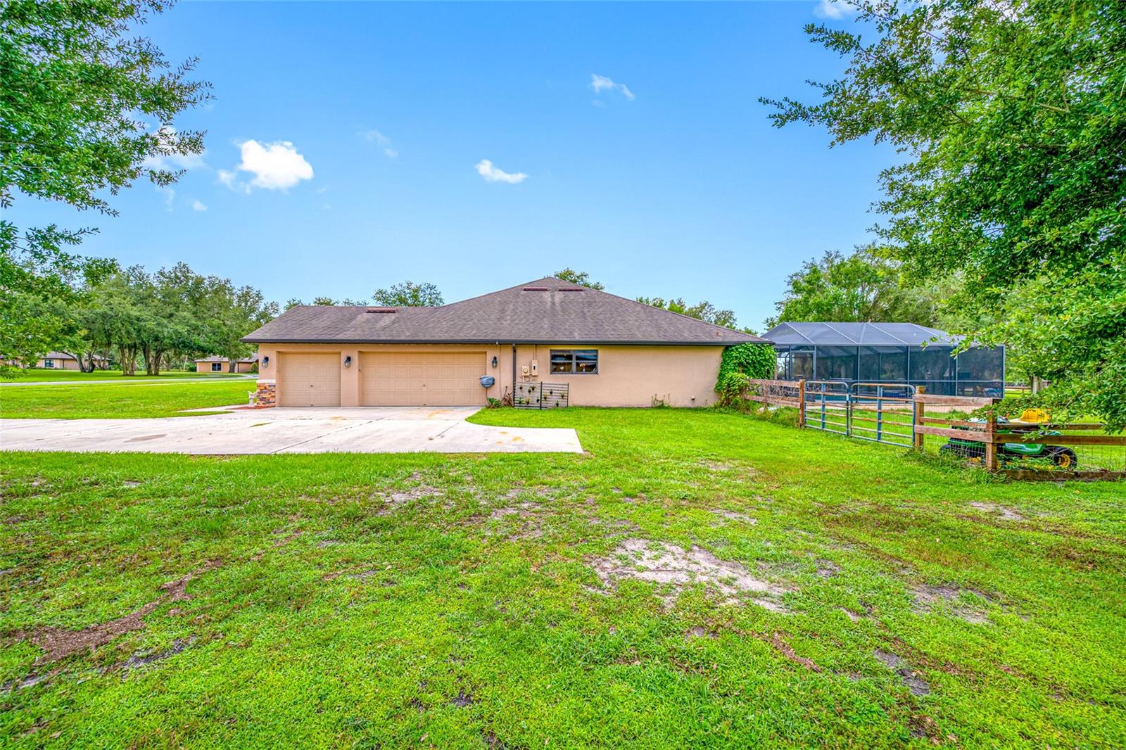 14311 HILL COUNTRY LN — photo 88