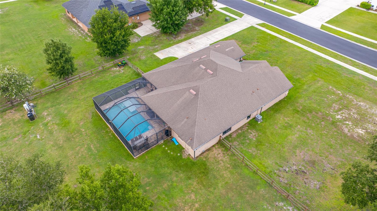 14311 HILL COUNTRY LN — photo 78