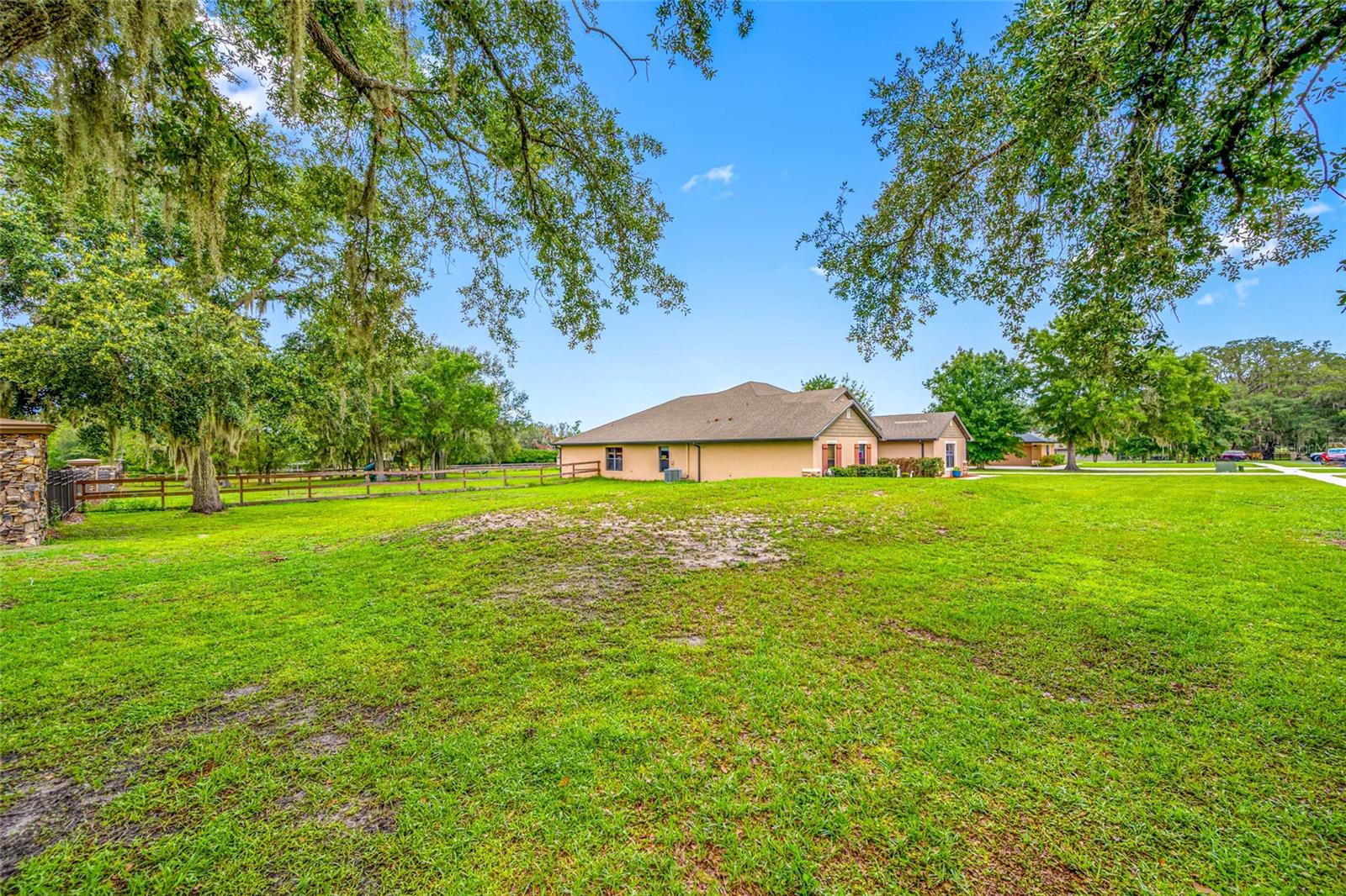 14311 HILL COUNTRY LN — photo 86