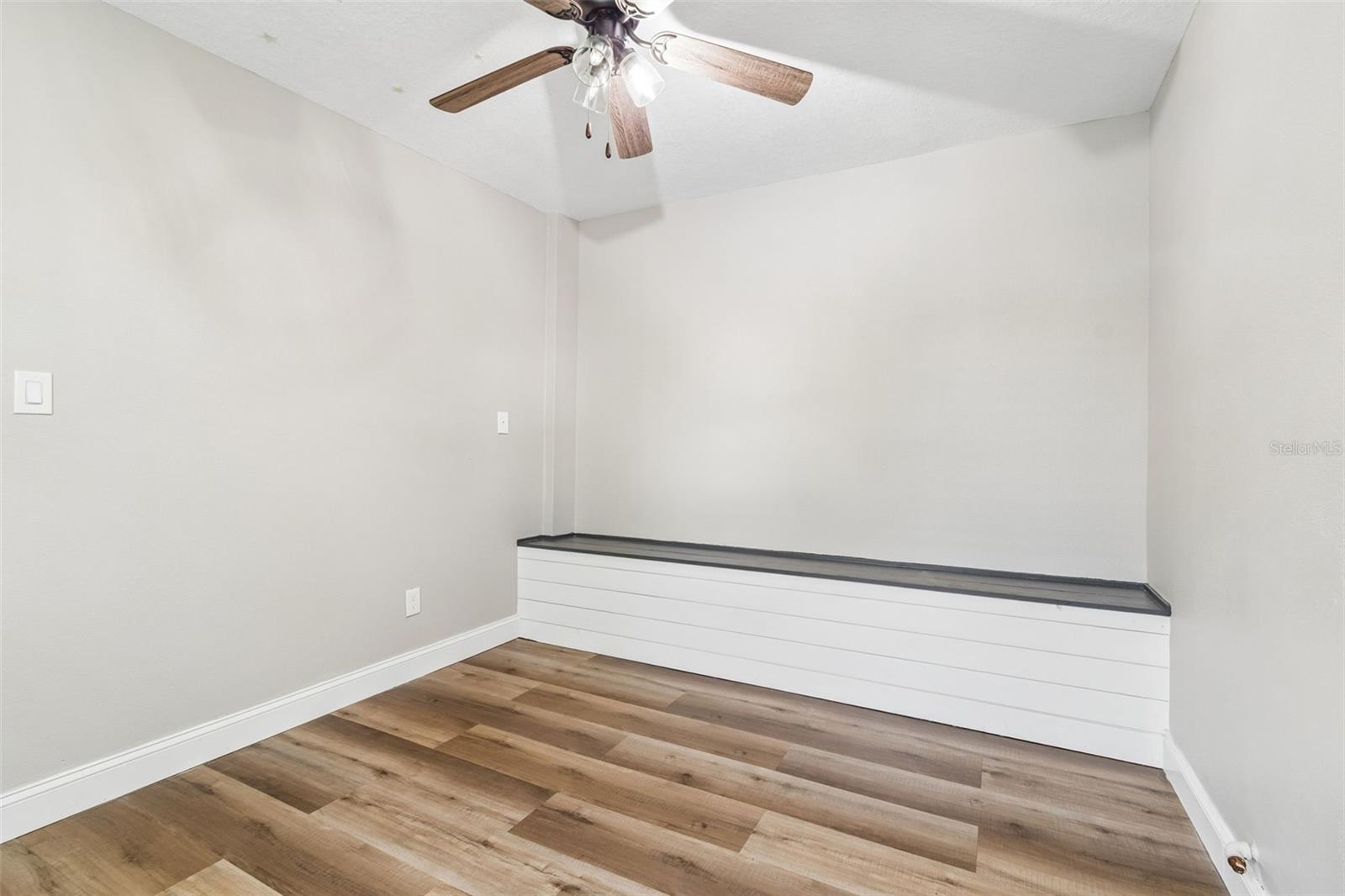 1555 MAGNOLIA DR — photo 45