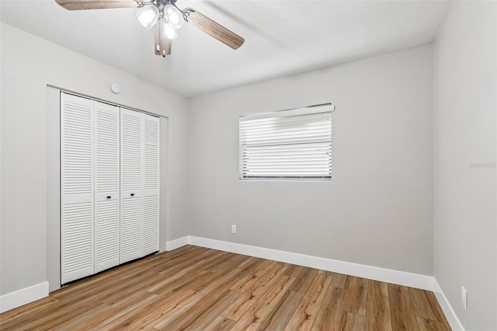 1555 MAGNOLIA DR — photo 36