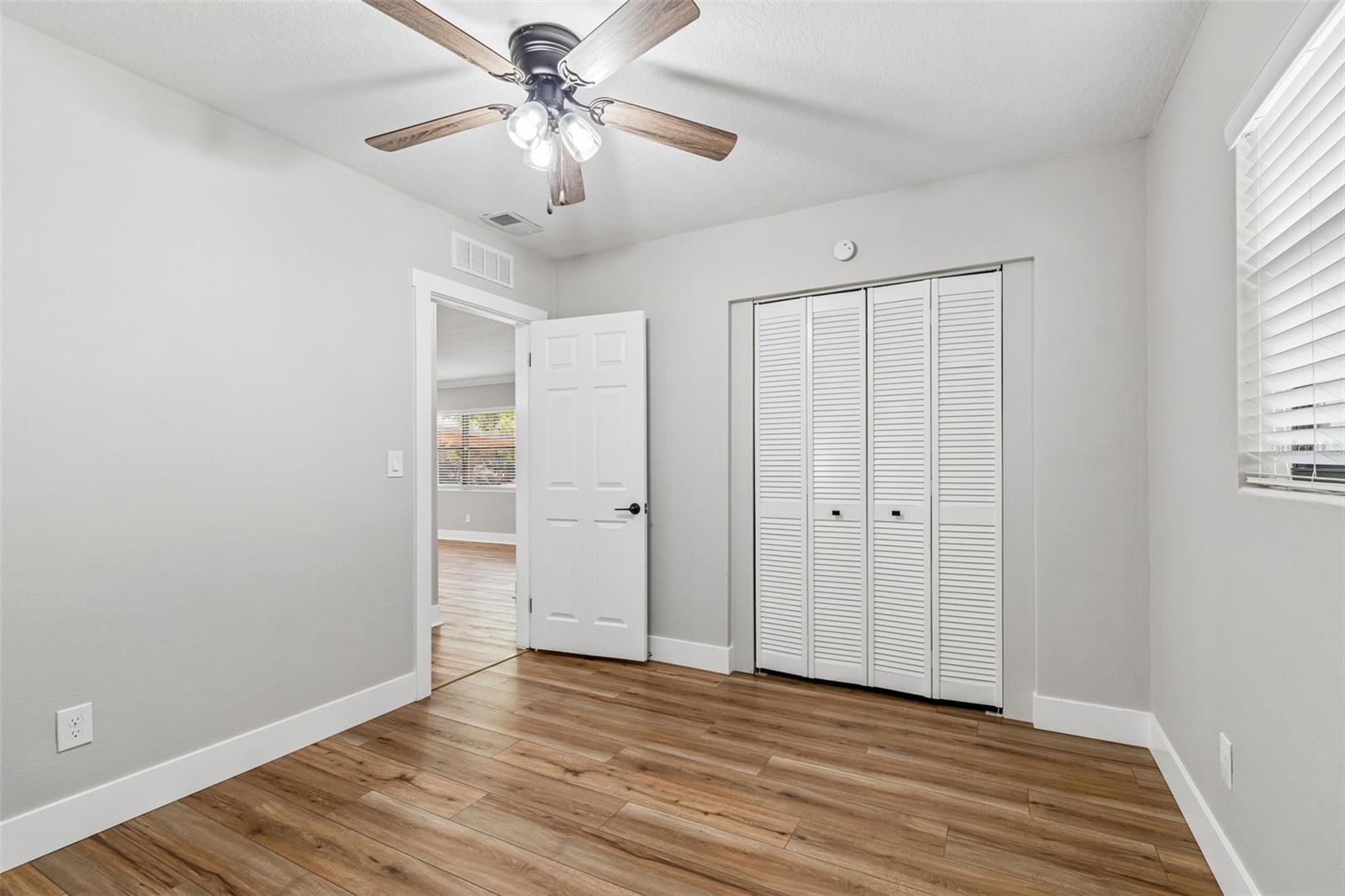 1555 MAGNOLIA DR — photo 35