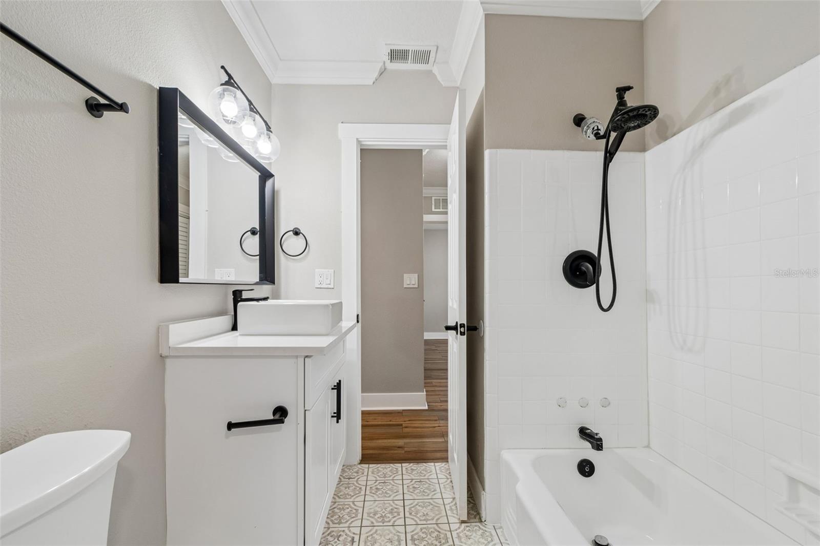 1555 MAGNOLIA DR — photo 39