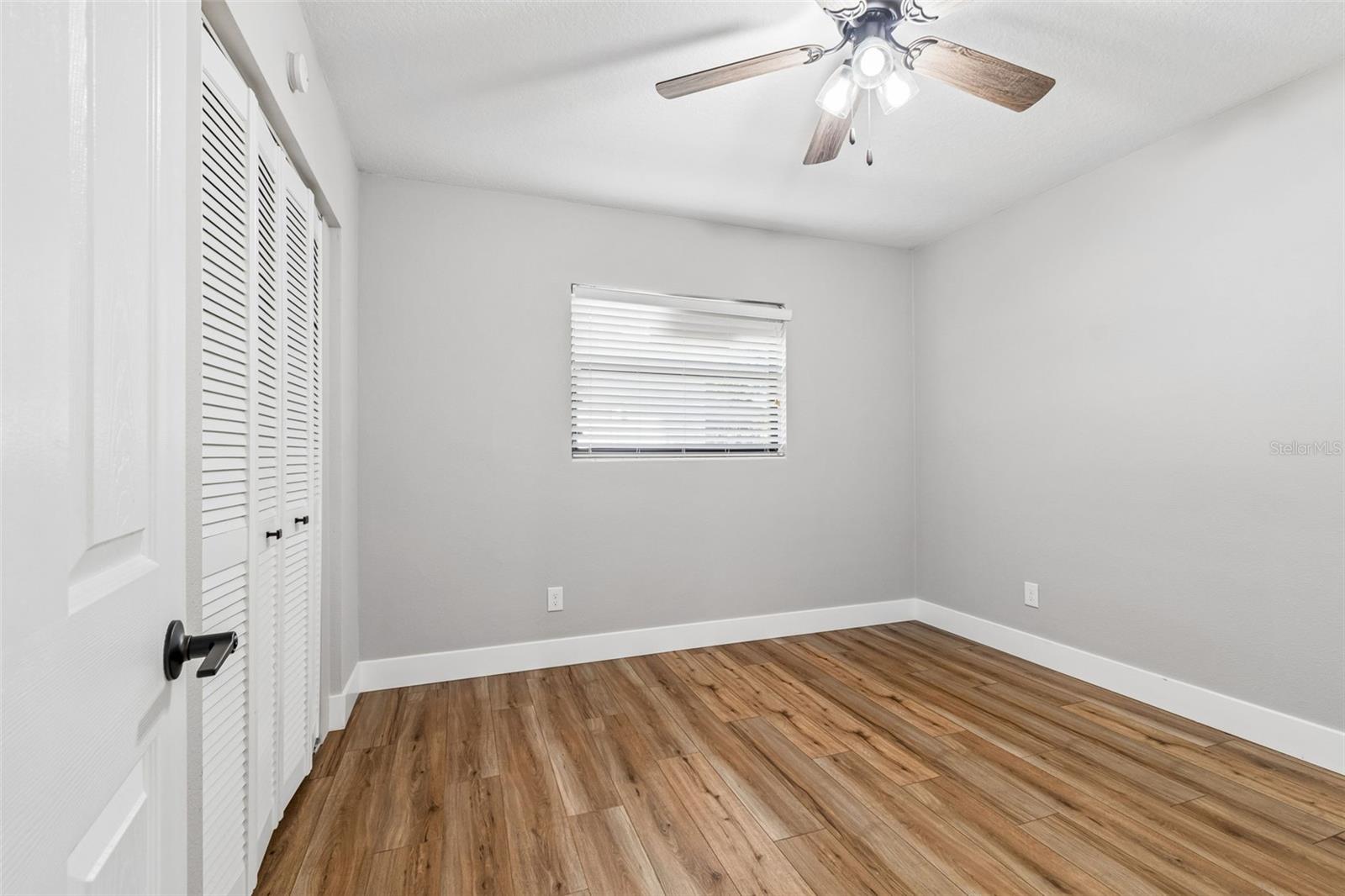 1555 MAGNOLIA DR — photo 33