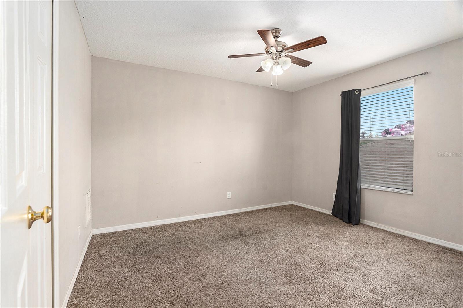 3219 GIANNA WAY — photo 24